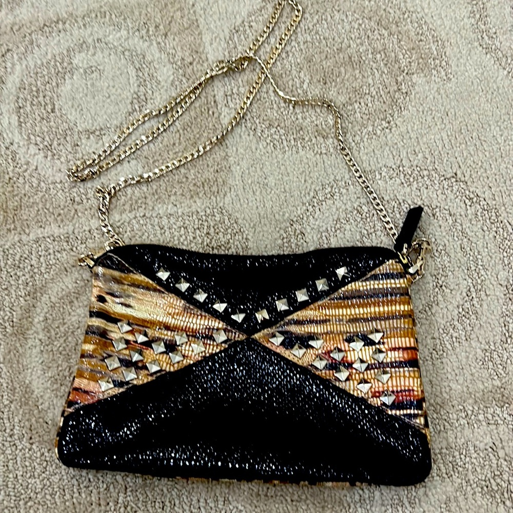 Beautiful crossbody/clutch